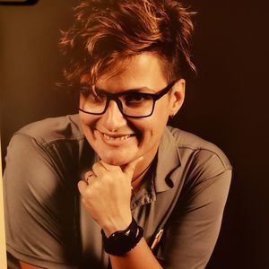 Meet your Posher, Vanja